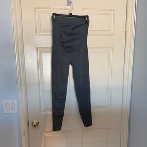 BLANQI Black High-Waisted Leggings